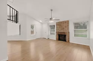 2407 Mustang Ct, Lewisville, TX 75067 - Photo 7