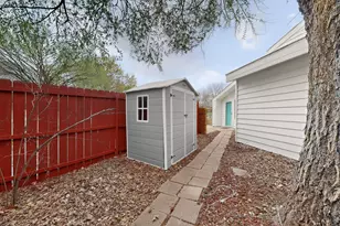 2407 Mustang Ct, Lewisville, TX 75067 - Photo 39