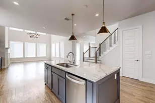 691 Meandering Ln, Frisco, TX 75033 - Photo 21