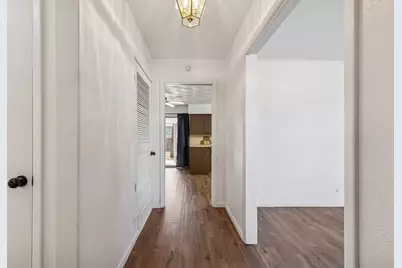 100 Oakhurst Drive, Hurst, TX 76053 - Photo 3