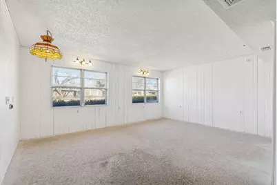 100 Oakhurst Drive, Hurst, TX 76053 - Photo 21