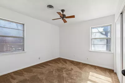 100 Oakhurst Drive, Hurst, TX 76053 - Photo 7