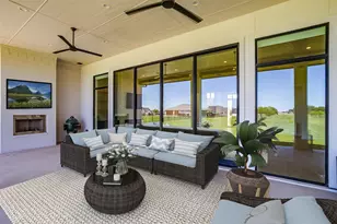 12404 Bella Italia Dr, Benbrook, TX 76126 - Photo 29