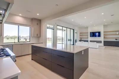 12404 Bella Italia Drive, Benbrook, TX 76126 - Photo 11