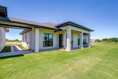 12404 Bella Italia Drive, Benbrook, TX 76126 - Photo 31