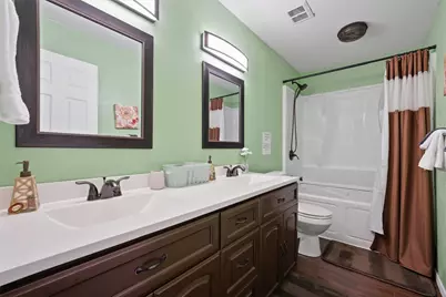 4301 Gram Lane, Bellmead, TX 76705 - Photo 11