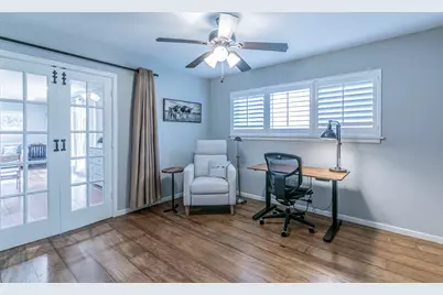 5729 Westlawn Drive, Waco, TX 76710 - Photo 17