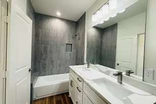 1205 Hemphill St, Greenville, TX 75401 - Photo 9