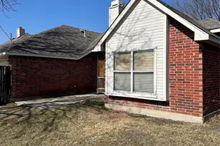 11405 Huntington Rd, Frisco, TX 75035 - Photo 3