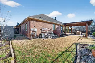 2931 Trail Lake Dr, Grand Prairie, TX 75054 - Photo 35