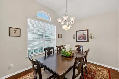 2931 Trail Lake Drive, Grand Prairie, TX 75054 - Photo 9