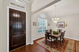 2931 Trail Lake Dr, Grand Prairie, TX 75054 - Photo 7