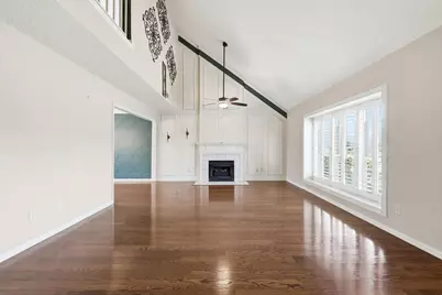 1311 Robincreek Cove, Lewisville, TX 75067 - Photo 7