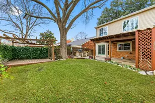 1311 Robincreek Cove, Lewisville, TX 75067 - Photo 33