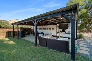 9207 Angora St, Dallas, TX 75218 - Photo 27