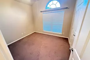 10605 Foothill Dr, Fort Worth, TX 76131 - Photo 15