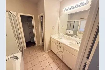 10605 Foothill Drive, Fort Worth, TX 76131 - Photo 9