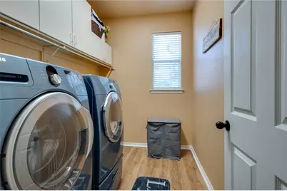 1405 Kingsbrook Circle, McKinney, TX 75072 - Photo 21