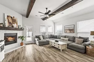 421 Monarch Wy, Justin, TX 76247 - Photo 13