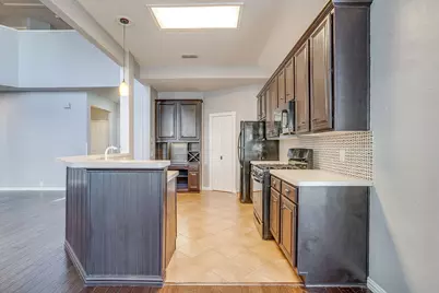 519 Deerwood Drive, Burleson, TX 76028 - Photo 13