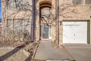 519 Deerwood Dr, Burleson, TX 76028 - Photo 3