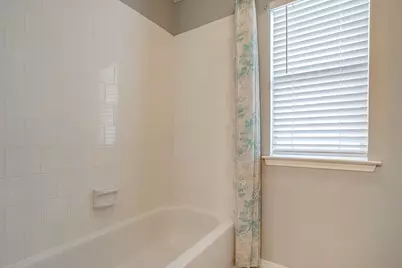 519 Deerwood Drive, Burleson, TX 76028 - Photo 31