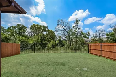 1033 King Street, Aubrey, TX 76227 - Photo 19