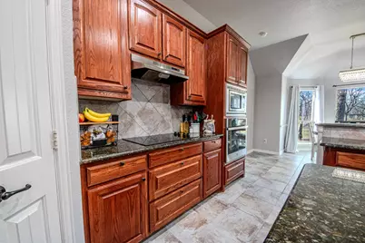 9001 Ravenswood Road, Granbury, TX 76049 - Photo 15