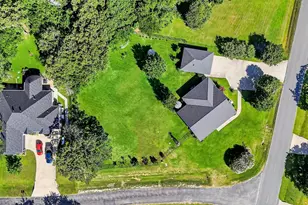 122 Comanche Dr, Gainesville, TX 76240 - Photo 3