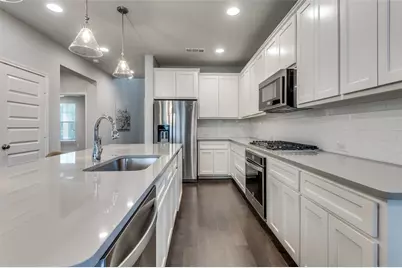 5857 Coleman Street, Westworth Village, TX 76114 - Photo 9