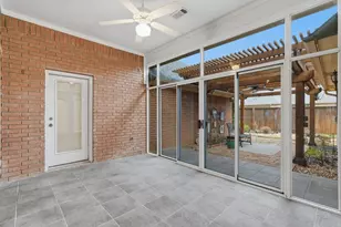 1613 Green Tree Dr, Hurst, TX 76054 - Photo 31