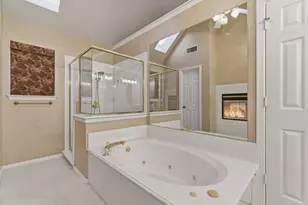 1613 Green Tree Dr, Hurst, TX 76054 - Photo 25