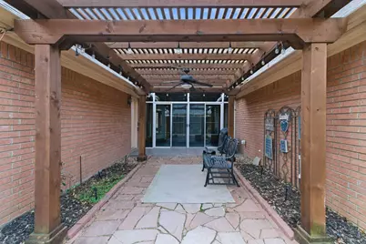 1613 Green Tree Drive, Hurst, TX 76054 - Photo 35