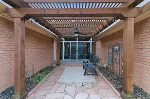 1613 Green Tree Dr, Hurst, TX 76054 - Photo 35