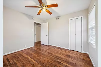 900 W Sycamore Street, Sherman, TX 75092 - Photo 21