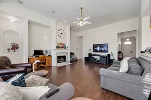 5101 Raincrest Dr, McKinney, TX 75071 - Photo 9