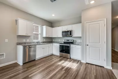 7 Winship Drive, Edgecliff Village, TX 76134 - Photo 5