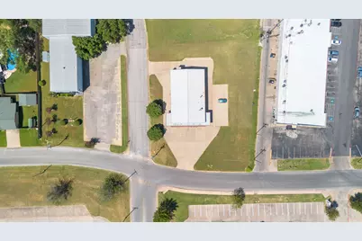 124 Faircrest Drive, Cleburne, TX 76033 - Photo 17