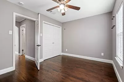 8406 Lakemont Drive, Dallas, TX 75209 - Photo 21