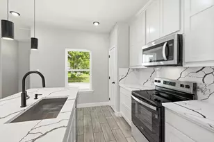 908 Crittendon St, Bridgeport, TX 76426 - Photo 19