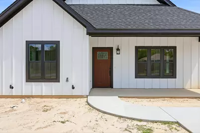 908 Crittendon Street, Bridgeport, TX 76426 - Photo 3