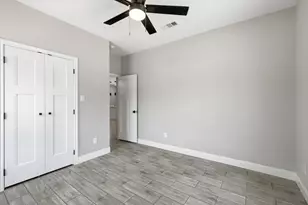 908 Crittendon St, Bridgeport, TX 76426 - Photo 33