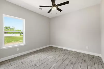 908 Crittendon Street, Bridgeport, TX 76426 - Photo 35