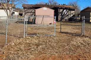 1226 S Bowie Dr, Abilene, TX 79605 - Photo 23