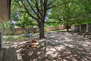 4208 Shipley Ct, Benbrook, TX 76116 - Photo 27