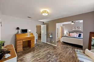 4208 Shipley Ct, Benbrook, TX 76116 - Photo 17