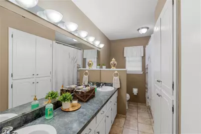 4208 Shipley Court, Benbrook, TX 76116 - Photo 9