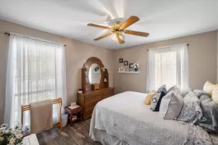 4208 Shipley Ct, Benbrook, TX 76116 - Photo 13