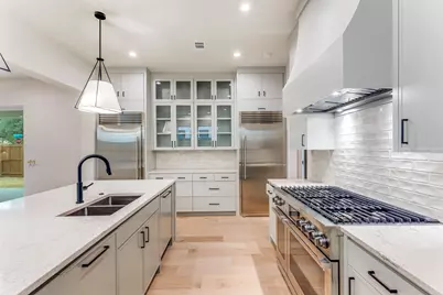 5501 Pershing Avenue, Fort Worth, TX 76107 - Photo 11