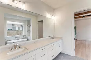 5501 Pershing Ave, Fort Worth, TX 76107 - Photo 17